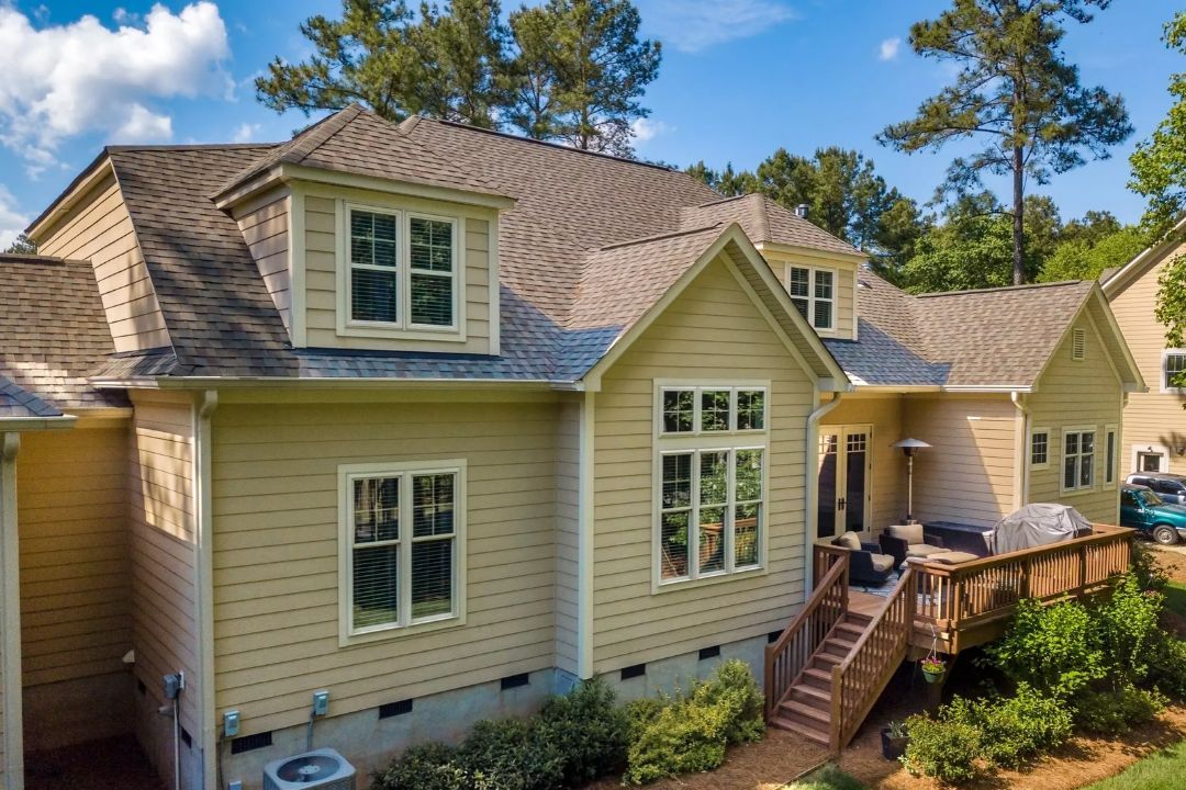 Siding Color Options: Choosing Colors That Suit Your House