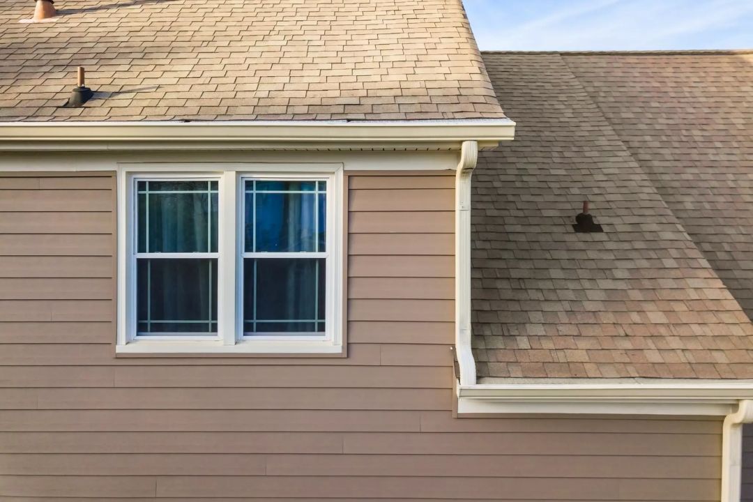 signs you need siding replacement in newburgh, in